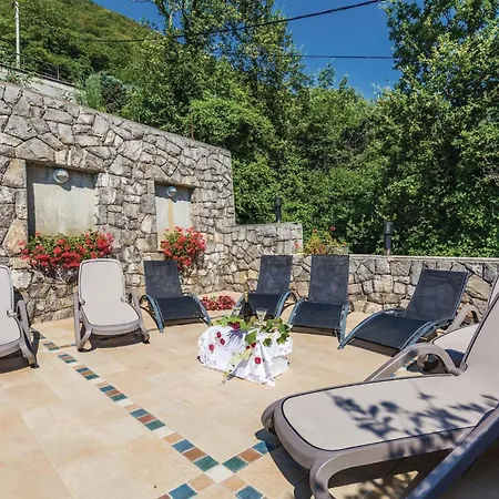 1 Bedroom Stunning In