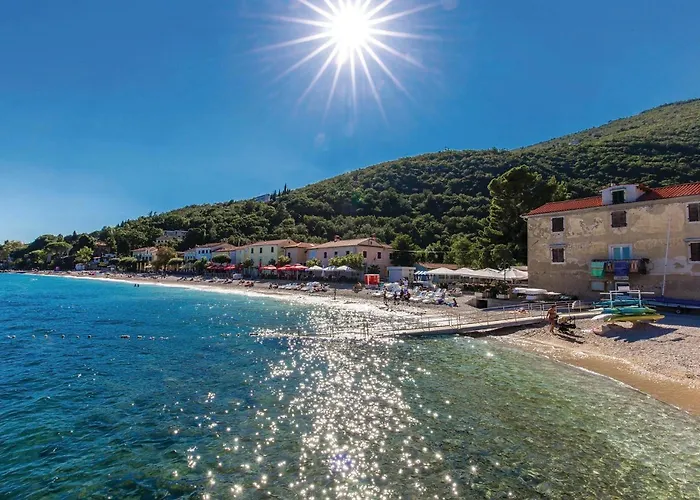 Apartment Stunning In Mošćenička Draga